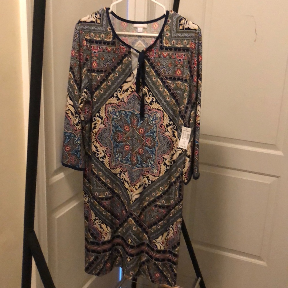 Long sleeved multicolored dress